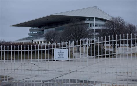 Chicago Bears get OK to begin teardowns inside Arlington racetrack structures in preparation for new stadium